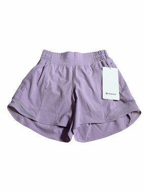 NWT Lululemon Hotty Hot High-Rise Short 4” (Lilac Play) Size 4